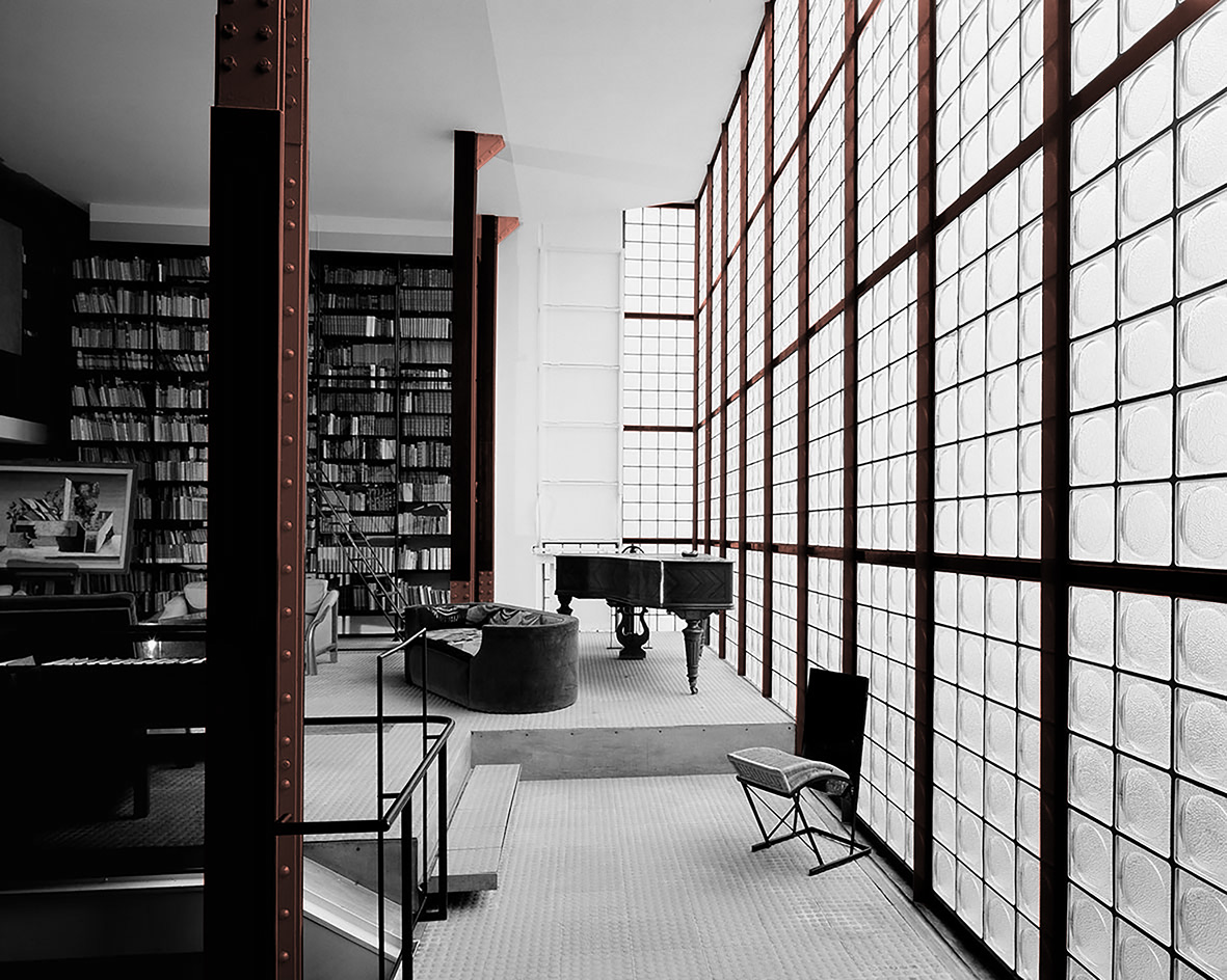 La Maison De Verre A Gl House In